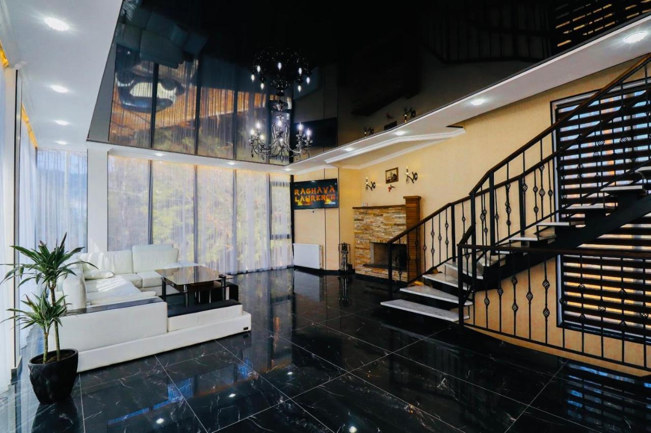 Hotel Evergreen Боржоми Екстериор снимка