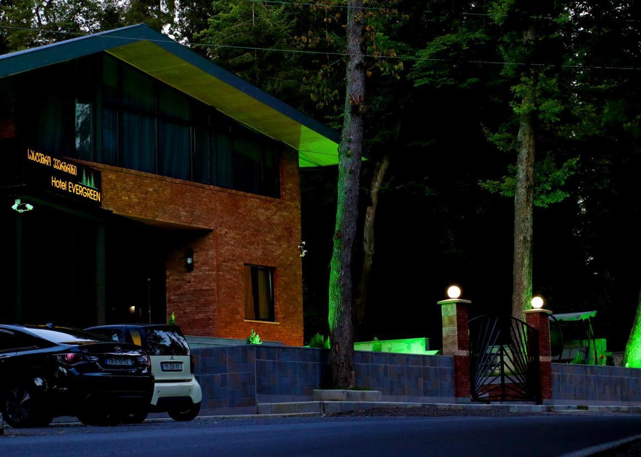 Hotel Evergreen Боржоми Екстериор снимка