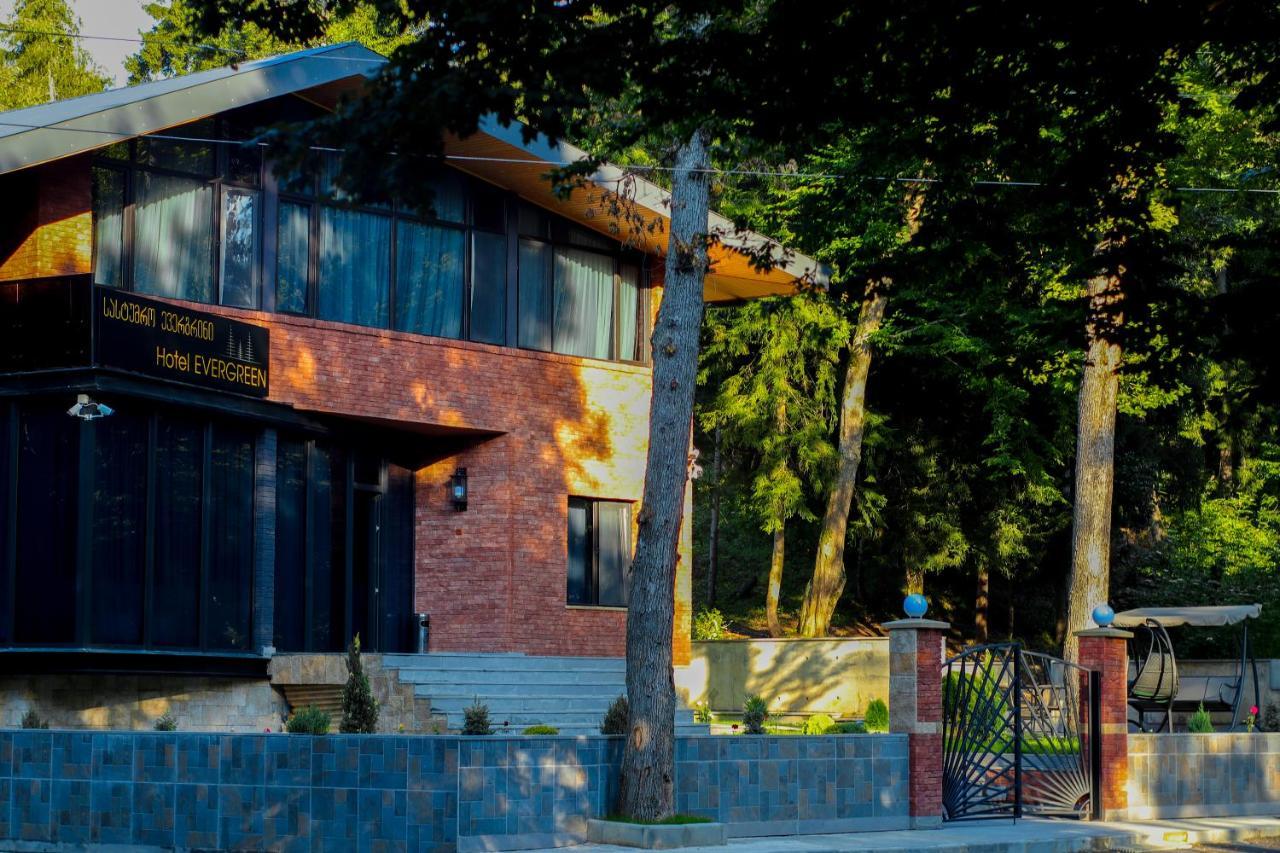 Hotel Evergreen Боржоми Екстериор снимка